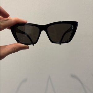 Classic Black Cat-Eye Women's Sunglasses